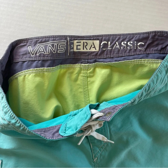 VANS Mens The ERA Classic Board Shorts Swim Trunks Black Gray Checkered Size 33 - Picture 9 of 15